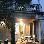 Sur La Colline Λυών